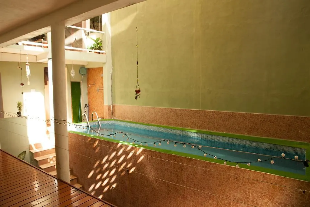 بيت ضيافة فندق Casa Alphela بلايا ديل كارمن