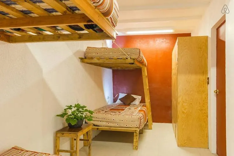 ** بيت ضيافة فندق Casa Alphela بلايا ديل كارمن المكسيك